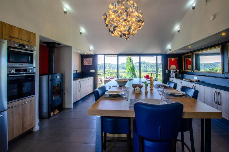 Two-Bedroom House image 1