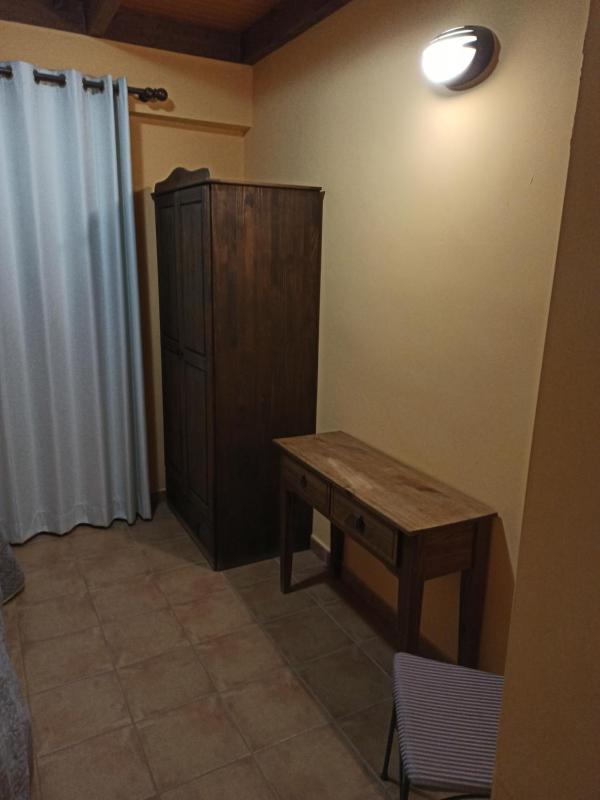 Standard Double Room image 3