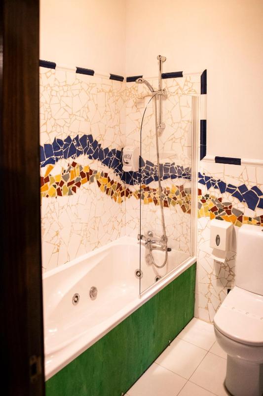 Double Room with Hydromassage Bath image 4