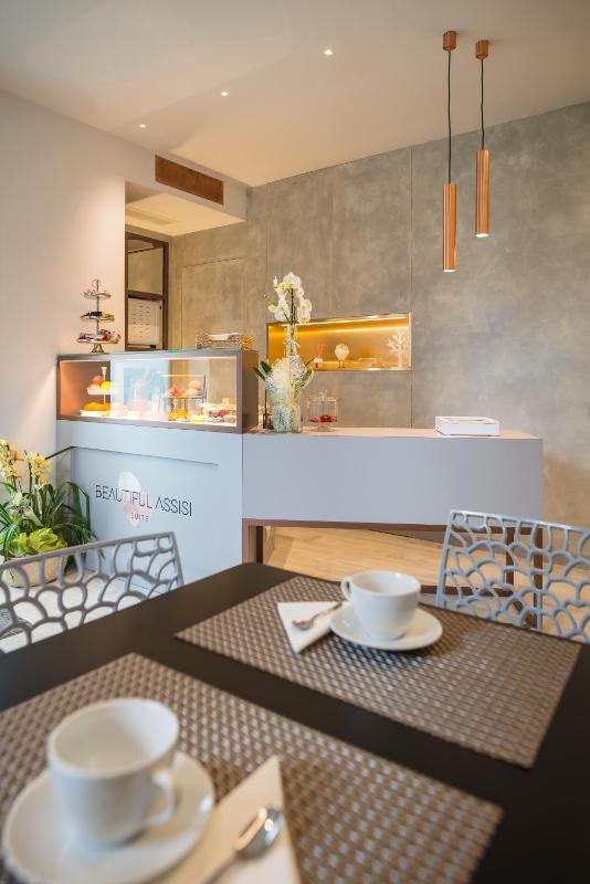 Beautiful Assisi Suite - image 18