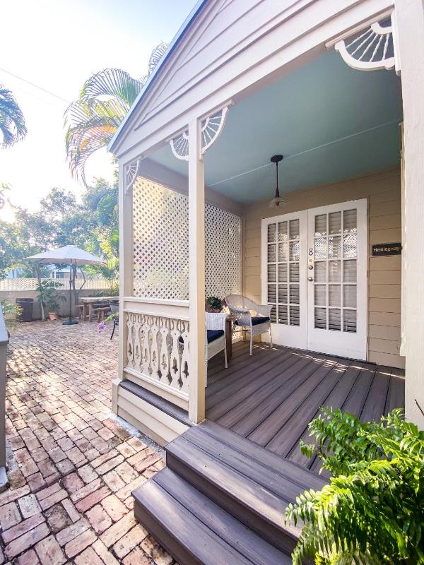 Authors Key West Guesthouse - image 18