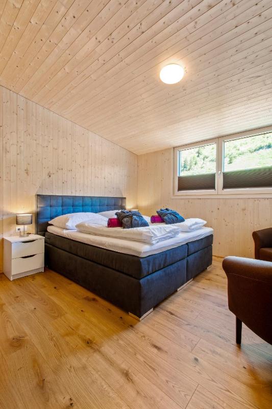 Double Room image 3