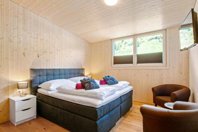 Double Room image 4