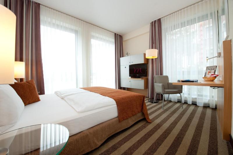 Standard Double Room image 1