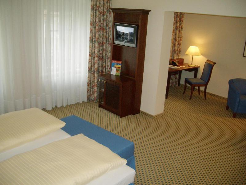 Suite image 3