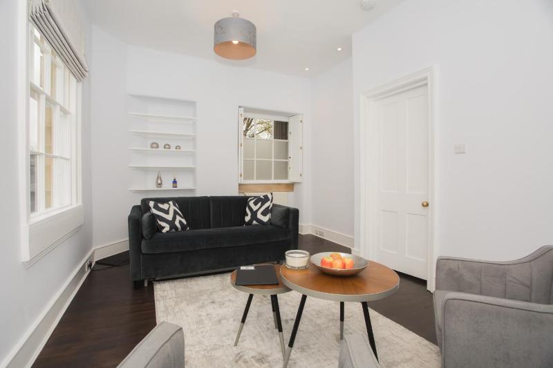 Holiday Home image 2