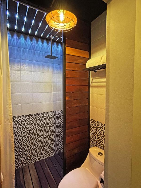 Cadillac Hotel Boutique - image 45