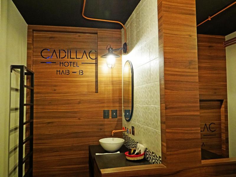 Cadillac Hotel Boutique - image 22