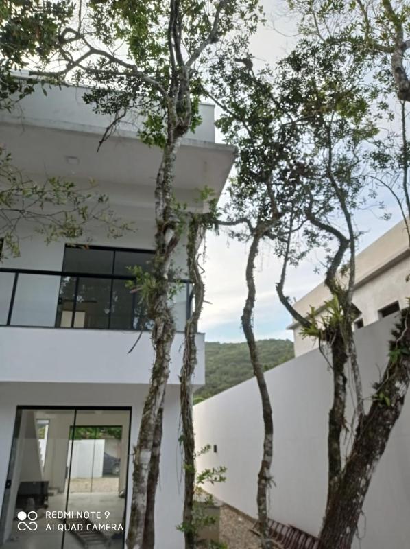 Casa com dois pavimentos nova em Mariscal - image 25
