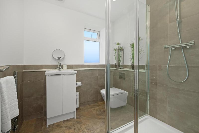 Two-Bedroom Apartment image 4