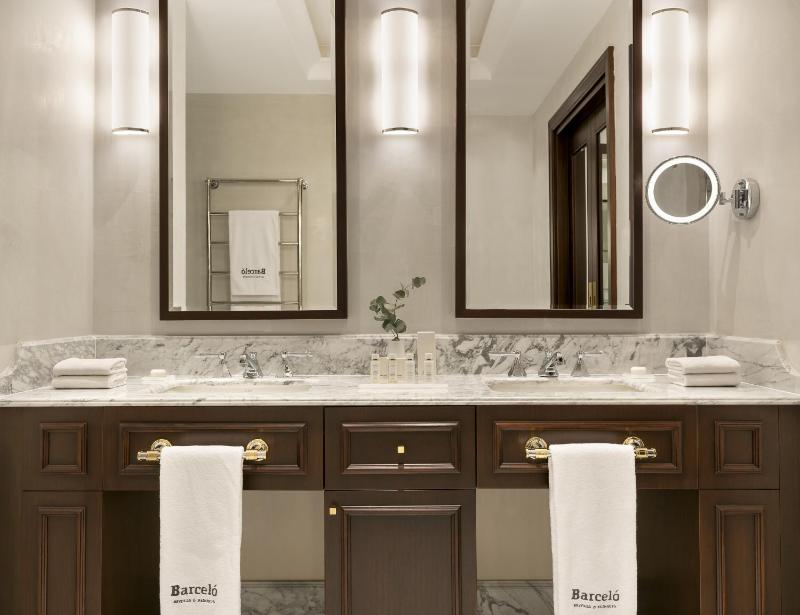 Junior Suite image 4