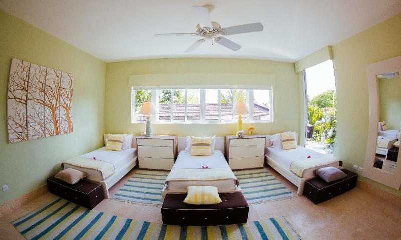 Unbelievable Villa with Pool - Perfect Family Vacay - image 44