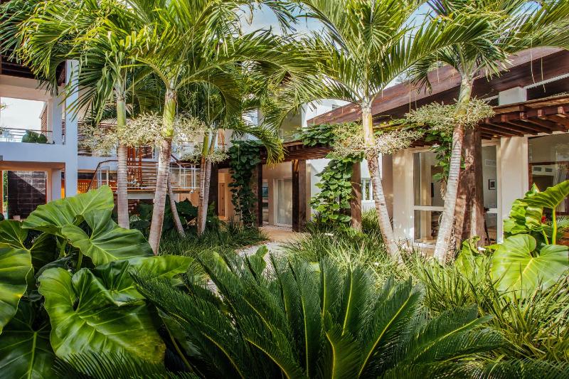 Unbelievable Villa with Pool - Perfect Family Vacay - image 35
