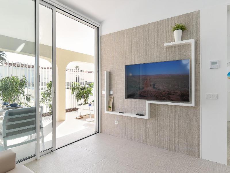 VelSuites Playa del Ingles by VillaGranCanaria - image 45