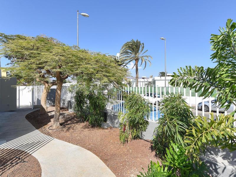 VelSuites Playa del Ingles by VillaGranCanaria - image 5