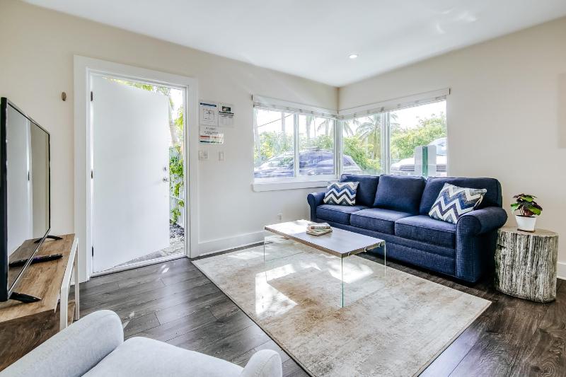 One Bedroom Apartment image 2