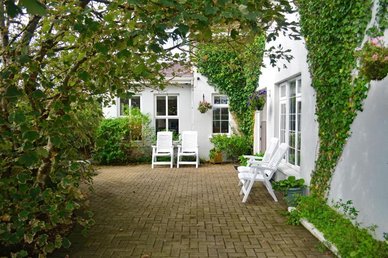 Property 374 - Ballyconneely - image 10