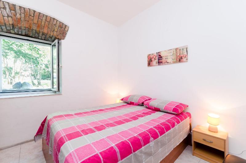 Two-Bedroom Apartment Standard image 3