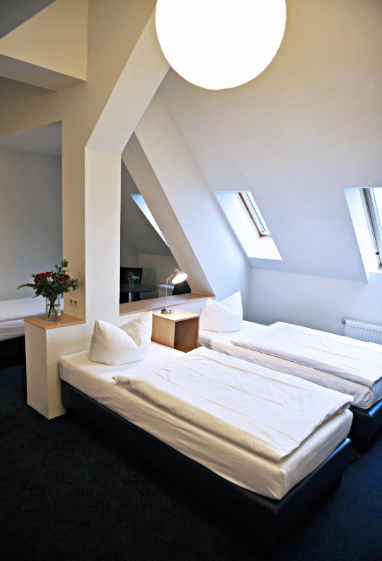 Hotel Transit Loft - image 15