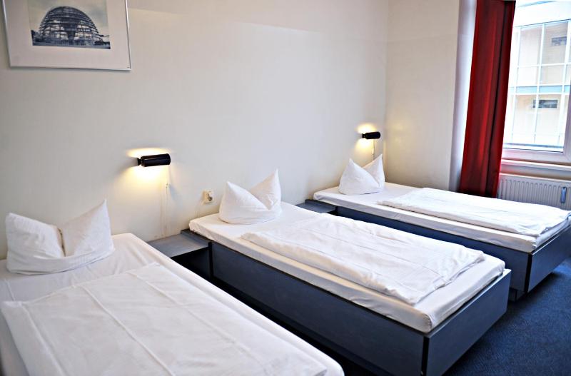 Hotel Transit Loft - image 16