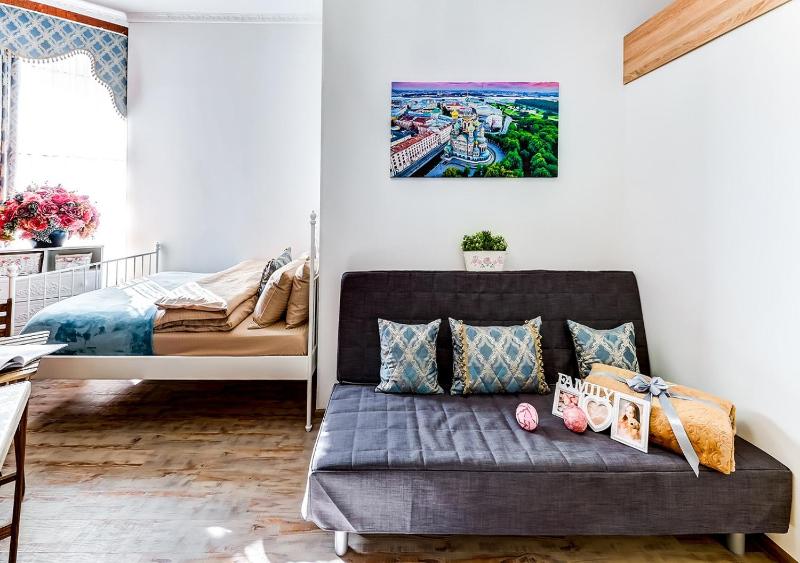 Studio Apartment image 3