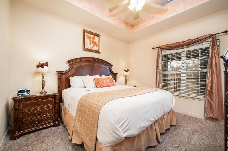Two-Bedroom Apartment image 4