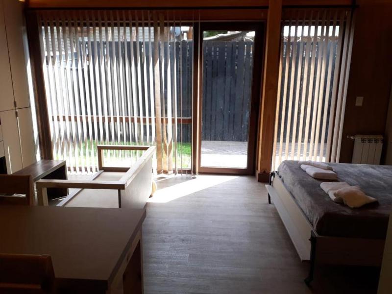 MONOAMBIENTE - image 1
