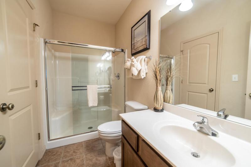 Three-Bedroom Apartment image 3