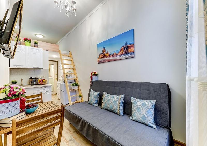 Studio Apartment image 2
