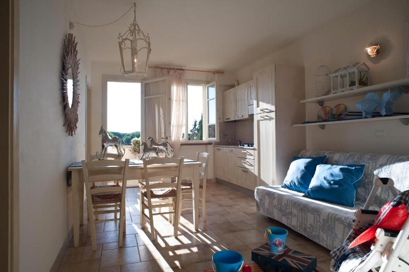 Superior One-Bedroom Suite image 3