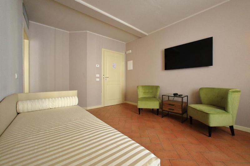 Suite image 1