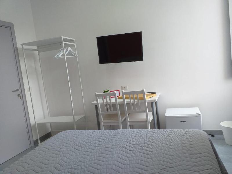 Deluxe Double Room image 4