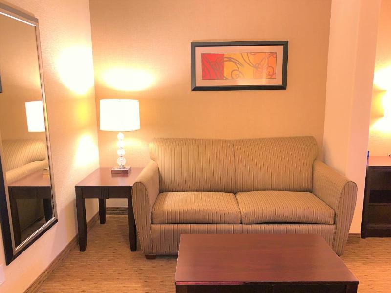 King Suite image 4
