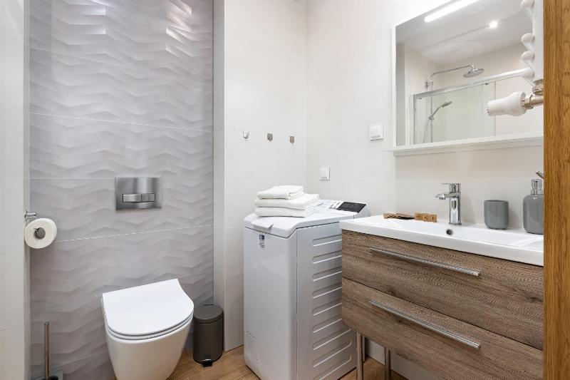 Kasprowicza 20 Uzdrowisko by Jantar Apartamenty Kołobrzeg - image 38