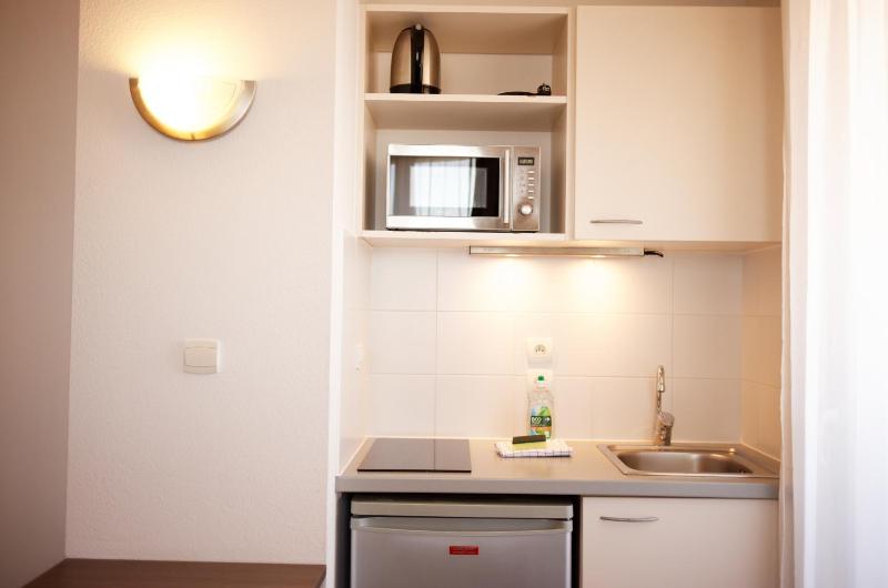 Appart-Hotel Mer & Golf City Perpignan Centre - image 6