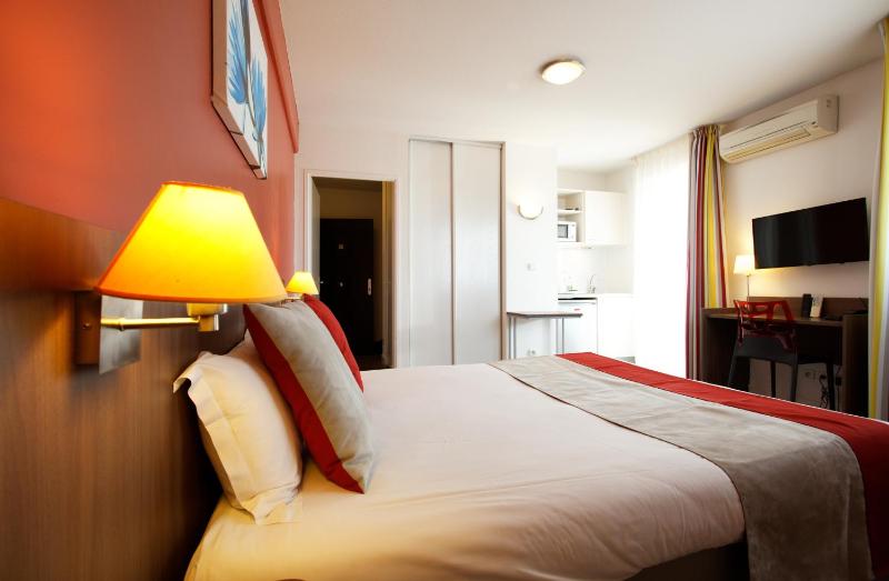 Appart-Hotel Mer & Golf City Perpignan Centre - image 14