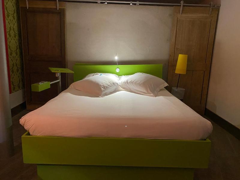Double or Twin Room with Bathroom image 2