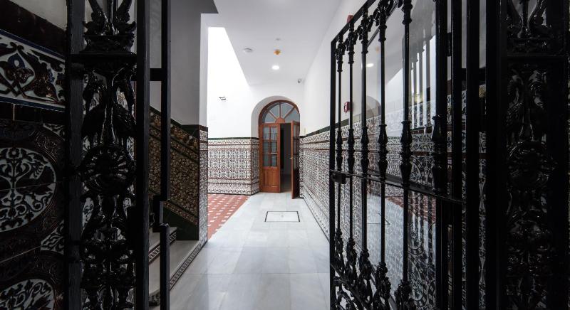 Le Petit Palü Sevilla - image 15
