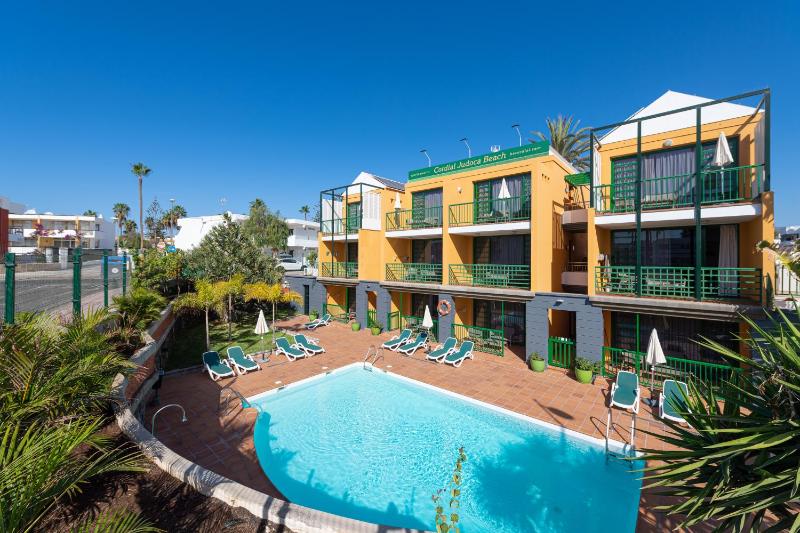 Apartamentos Cordial Judoca Beach - image 9