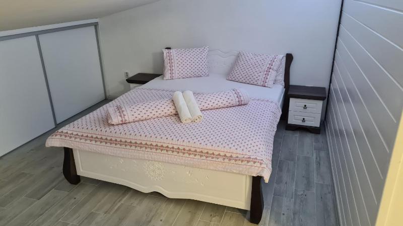 Suite image 2