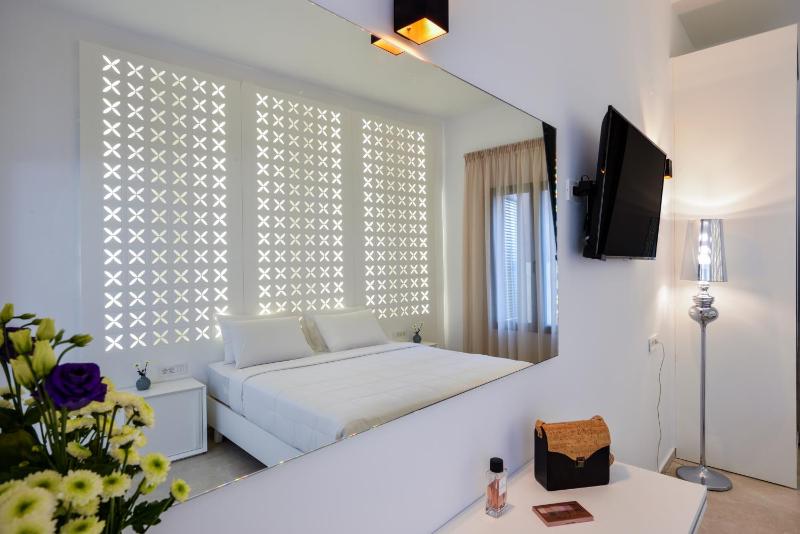 Elia Portou Luxury Residence - image 12