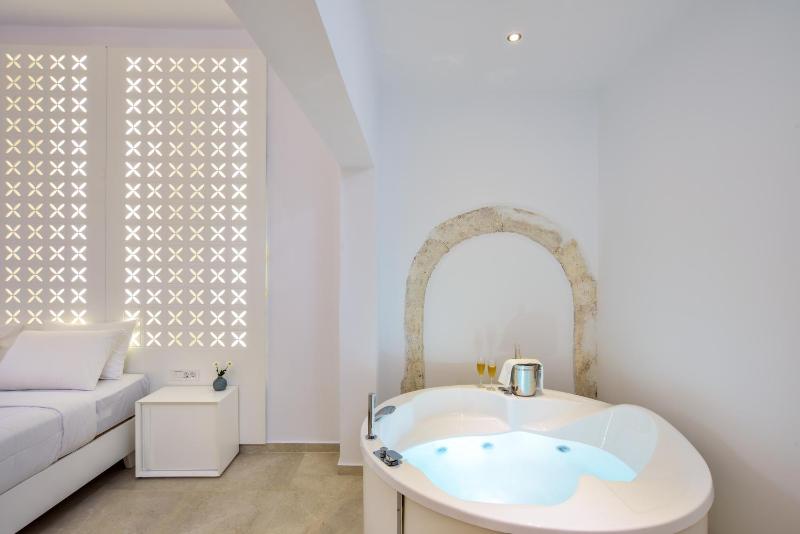 Elia Portou Luxury Residence - image 25