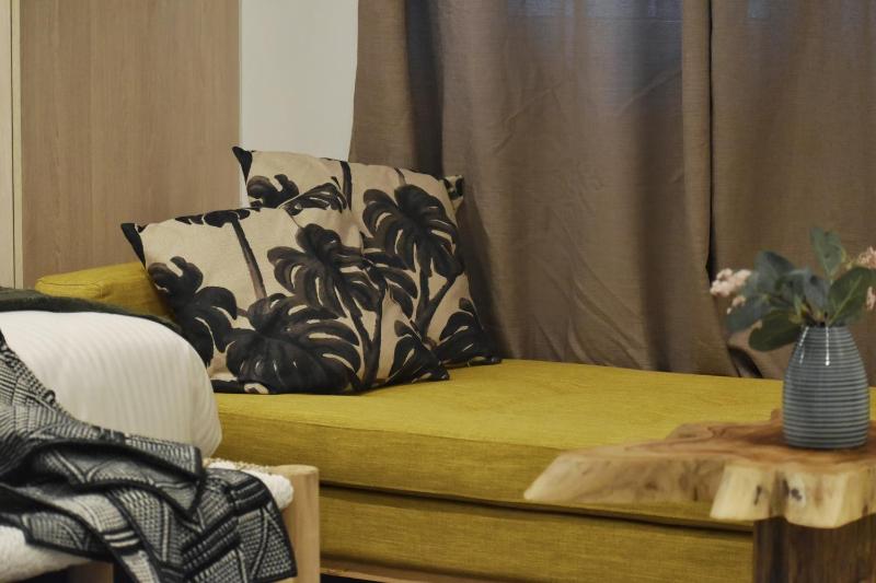 Studio Apartment image 4