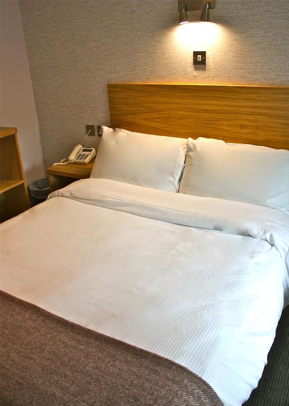 Jackson Court Hotel - image 4