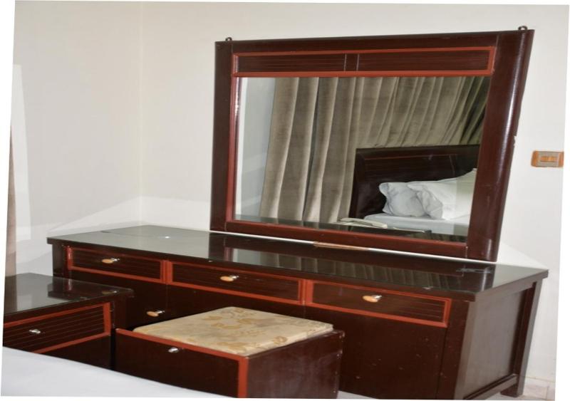 Step inn Hotel Sukkur - image 10