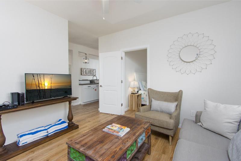 Three-Bedroom House image 2
