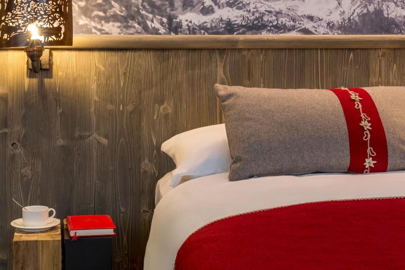 Superior Double Room image 3