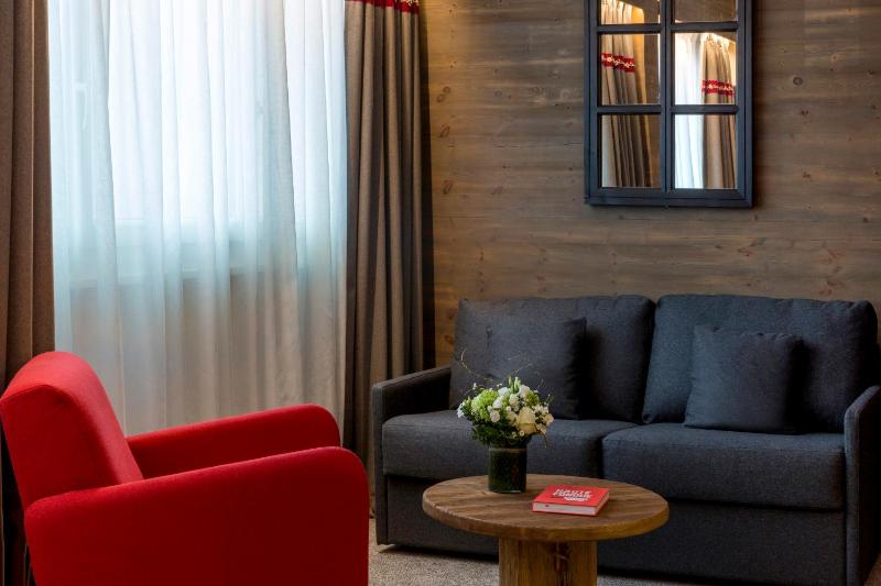 Executive Triple Room image 2
