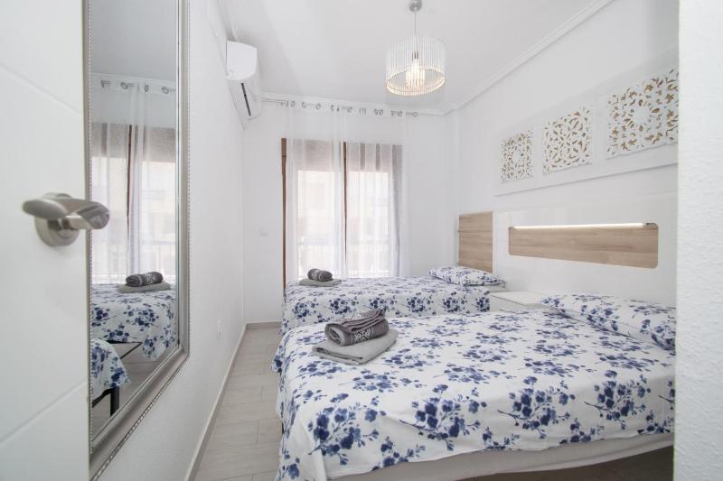 077 Hidden Paradise - Alicante Holiday - image 13