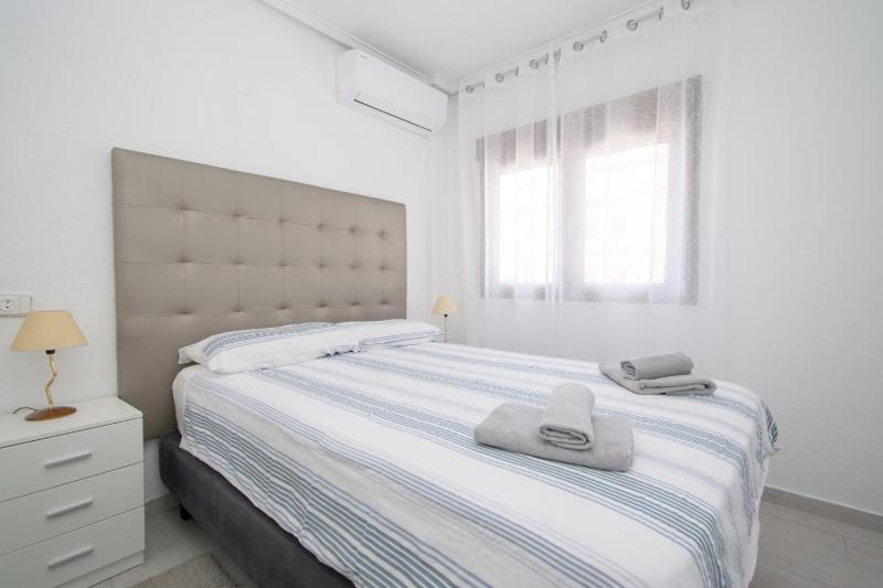 077 Hidden Paradise - Alicante Holiday - image 14